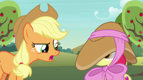 Applejack "that's because it's not like mine" S7E9