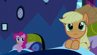 Applejack and Pinkie Pie in bed S5E13