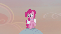 Pinkie Pie "everypony get settled in!" S5E20