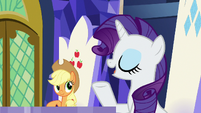 Rarity "sounds fabulous" S7E14