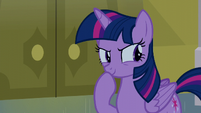 Twilight wonders how to approach Moon Dancer S5E12