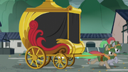 Sable Spirit's royal guards pulling her carriage S7E16