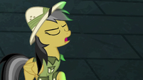 Daring Do taking a deep breath S7E18