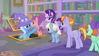 Starlight and Trixie guide students to safety S9E24