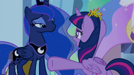 Twilight and Luna -want to do all that I can- S4E25