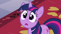 Twilight scared in front of Celestia S3E2