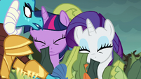 Ember removes Twilight and Rarity's disguise S6E5