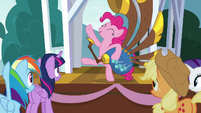 Pinkie Pie about to continue playing S8E18