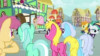 Ponies impressed by Mr. Breezy S7E19.png (1.05 MB)
