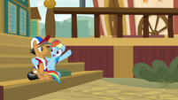Rainbow "turn you into a super-sporty pony!" S9E6