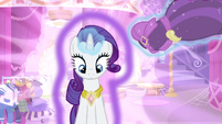 Rarity hey what's this S3E13
