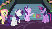 Starlight "makes your spirits rise" S6E8