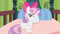 Sweetie Belle wakes up S4E17