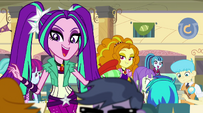 The Dazzlings walk through the cafeteria EG2