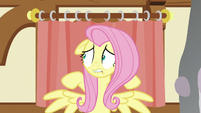 Fluttershy nervously looking to her right S5E21