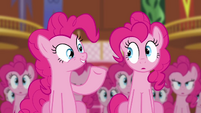 Pinkie Pie clone 'Look what I can do with my hooves' S3E3