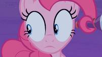 Pinkie Pie finds something S04E07