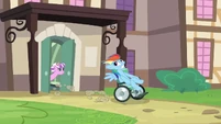 Rainbow Dash wheelchair S02E16