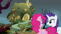 Rarity Pinkie Pie outside house S2E19