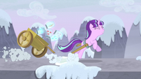 Starlight's cart restraints break S5E2