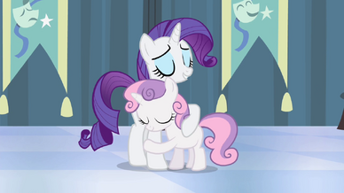 Rarity and Sweetie Belle hugging S4E19