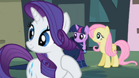 Rarity hear Rainbow Dash S2E8