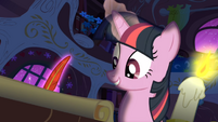 Twilight writing basic information about comets S1E24
