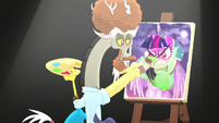 Discord magically changes his portrait of Twilight S5E22