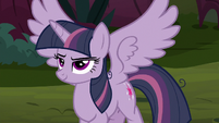 Fake Twilight Sparkle spreads her wings S8E13