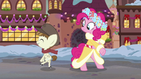 Featherweight tap-dancing S6E8