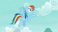 Rainbow Dash "with the folks of Cloudsdale!" S7E23