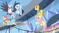 Rainbow Dash takes off S4E24