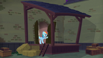 Rainbow enters convention hall alleyway S6E13