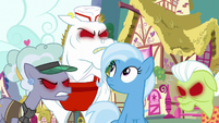Trixie surrounded by anger-infected ponies S7E2