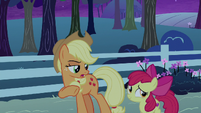 Applejack -promise me you'll help- S9E10