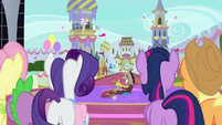 Discord appears behind the ponies S9E24