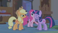 Pinkie Pie, please, stop singing S1E09