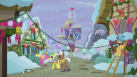 Ponies decorate town for Hearth's Warming S5E20