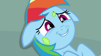 Rainbow Dash covered in frosting S4E12