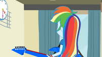 Rainbow Dash vista trasera