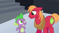 Spike and Big Mac looking uncertain S6E17