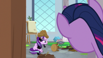 Twilight finds Starlight in destroyed classroom S9E20