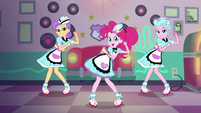 Pinkie Pie dancing with her diner coworkers SS15