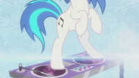 DJ Pon-3 standing on her turntable S5E9