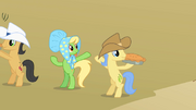 Goldengrape preparing to throw pies S1E21