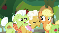 Granny Smith "Goldie and I'll tell you" S9E10