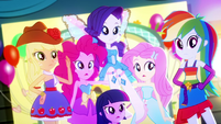 Mane Six looking at Photo Finish SS2