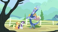 Discord 'how close they could actually be' S4E11