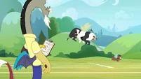 Discord watches the bugbear chase Yona S8E15.png (797 KB) Discord watches the bugbear chase Yona S8E15