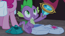 Spike with Key of Unfettered Entrance S8E25.png